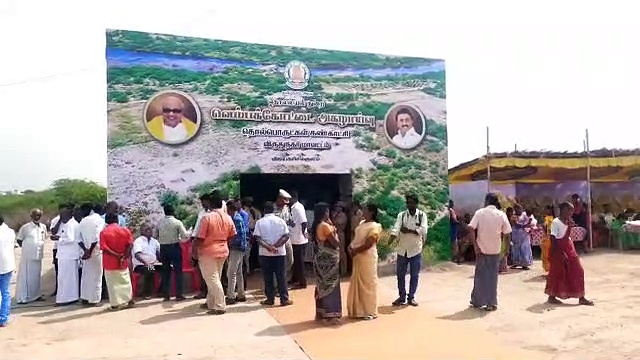 விருதுநகரில் தொல்பொருள் கண்காட்சியை தொடங்கி வைத்த அமைச்சர்கள்