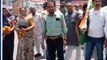 धार: कर्नाटक में कांग्रेस की ऐतिहासिक जीत के बाद कार्यकर्ताओं ने मनाया जश्न,मिठाई खिलाकर दी बधाई