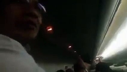 Viceministro dice sufre retraso de vuelo y dice pide a los pasajeros denunciar