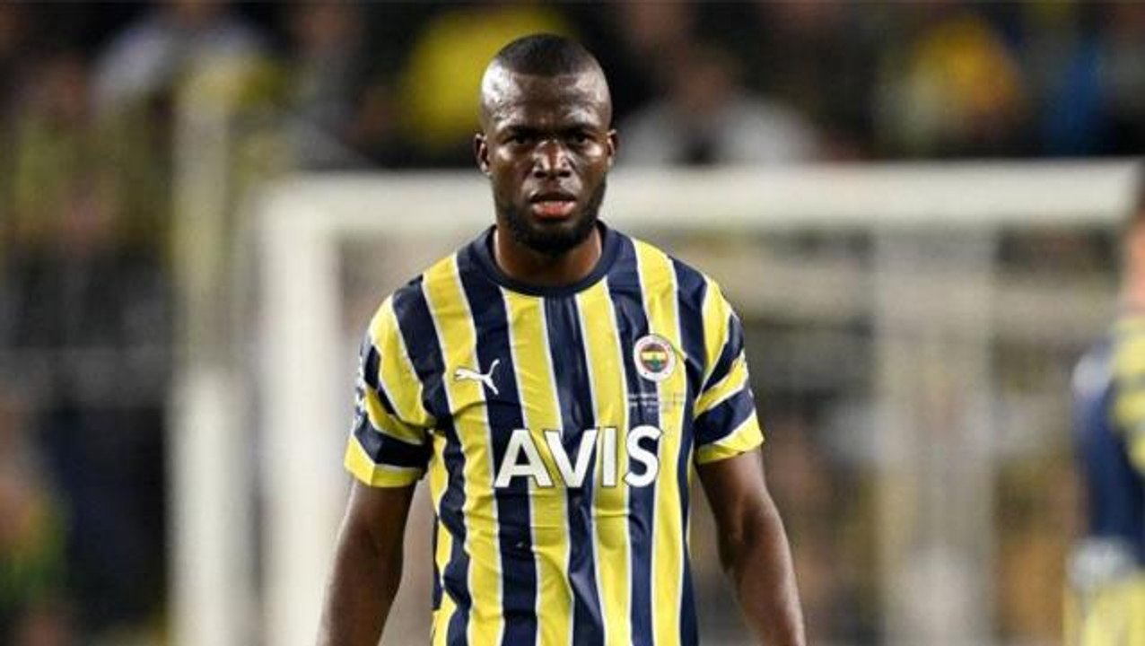 Valencia, Fenerbahçe'den ayrılıyor mu? Menajeri tarih verdi
