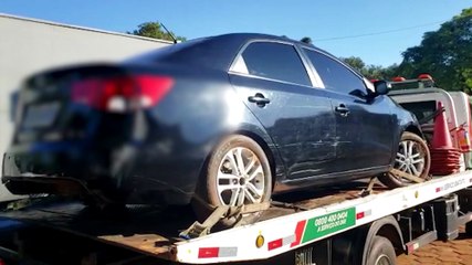 Veículo da vítima de assalto na 277 chega à Delegacia