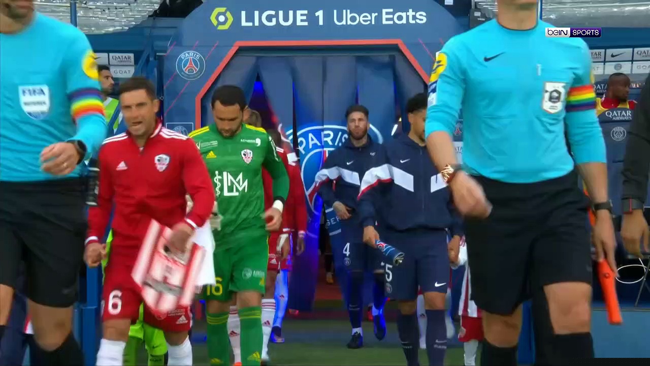 AR HL LG1 PSG AJA 130523_