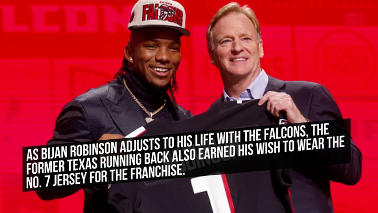 Bijan Robinson Received Blessing from Michael Vick to Claim Falcons’ No. 7 Jersey