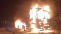 पटना: बालू लोड ट्रक में अचानक लगी भीषण आग, धू धू कर जल गई ट्रक, देखें वीडियो