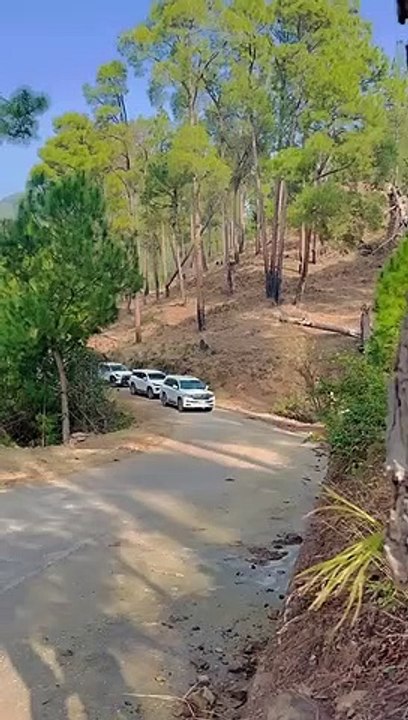 _Malik_Ne_Kese_Pakra_Kamchor_Mazdoor_Ko_|_Khizar_Omer(480p)