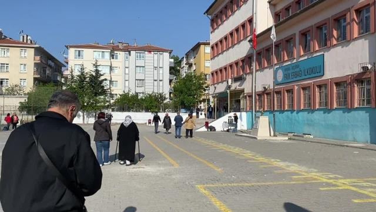 Cumhurbaşkanı Seçimi ve 28. Dönem Milletvekili...