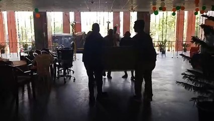 मिनी सचिवालय में ​शिफि्टंग...देखें वीडियो