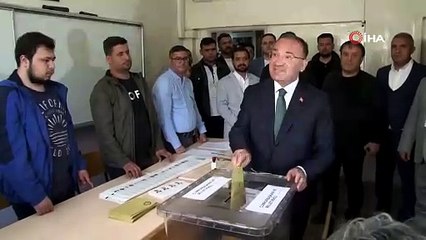 Bakan Bozdağ oyunu Şanlıurfa’da kullandı