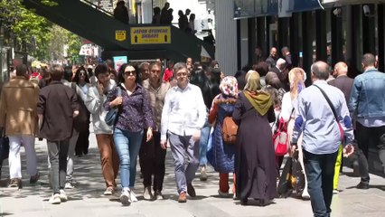 موجة غلاء فاحش.. هل يحدد البرنامج الاقتصادي خيارات الناخبين في تركيا؟