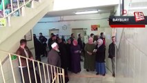 Bayburt'ta nüfusu en az olan ilde oy verme işlemi erken saatlerde başladı