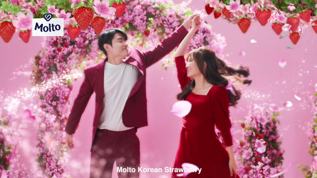 Molto Korean Strawberry