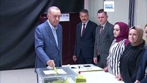 Turchia: urne aperte per il duello Erdoğan-Kiliçdaroğlu