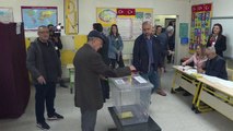 تركيا المنقسمة تنتخب رئيسها