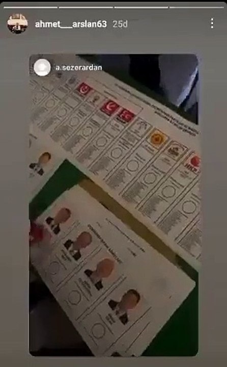 Görüntüler Şanlıurfa’dan! Bir kişi pusulara seri halde Erdoğan lehine oy bastı, müdahale eden CHP’li sandık kurulu üyeleri darp edildi!