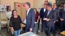 AK Parti Genel Başkan Yardımcısı ve Parti Sözcüsü Ömer Çelik TOGG ile gelip oyunu kullandı