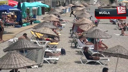 Bodrum'da oyunu kullanan sahile akın etti