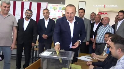 Dışişleri Bakanı Mevlüt Çavuşoğlu: Zarfa zor sığdı, katla katla bitmedi