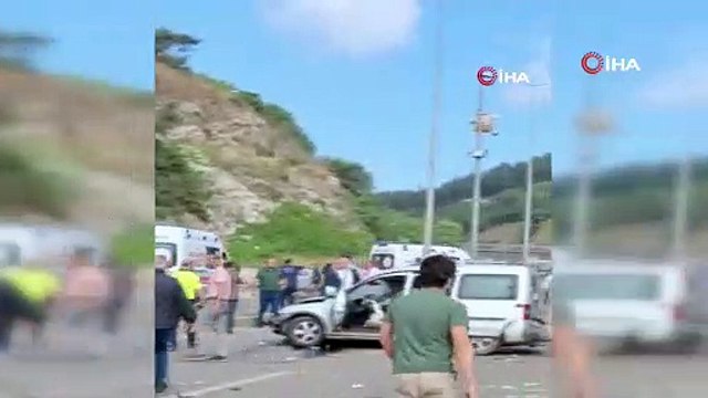 HATAY'DA FRENİ PATLAYAN KAMYON KAZASINDA 3 ÖLÜ, 20 YARALI