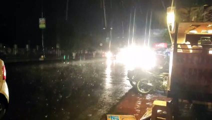 Rain video:  रात को तेज हवा संग बरसात, गर्मी से  मिली कुछ राहत