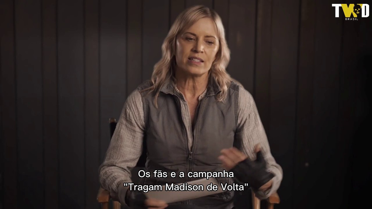 Kim Dickens (Madison) lendo mensagens dos fãs de Fear the Walking Dead (LEGENDADO)