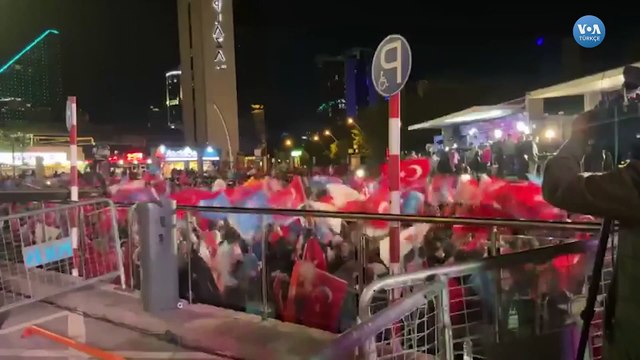 Mehmet Sümer AK Parti Genel Merkezi’nden bildiriyor: Kutlama havası