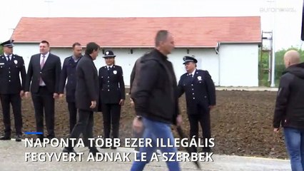 Ezrével adják le az illegálisan tartott fegyvereket Szerbiában