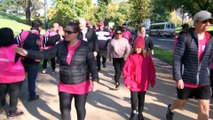 Families in pink take to the streets in run to raise money for breast cancer