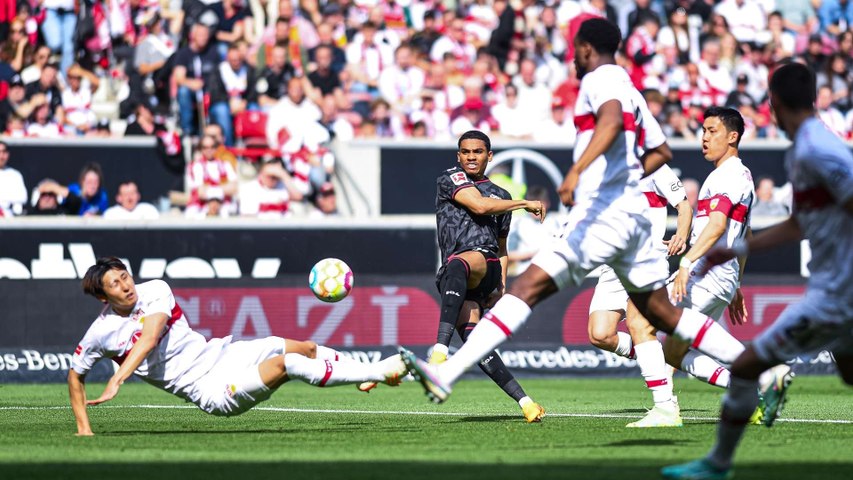 VfB Stuttgart v Bayer Leverkusen