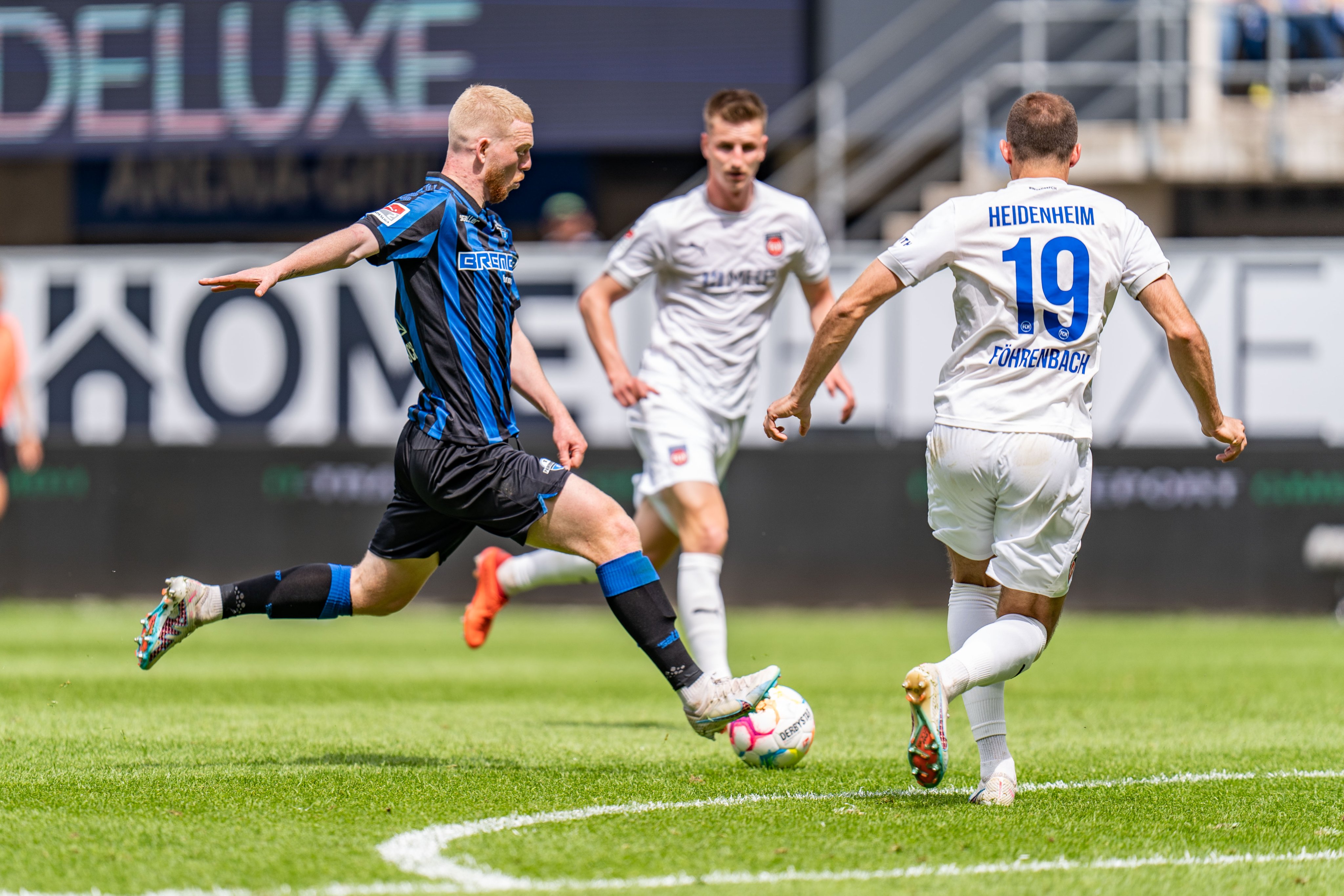 Paderborn v Heidenheim