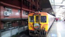 235次柴電列車最後一班列車抵達樹林站The last train of No. 235 diesel train arrived at Shulin Station #忠駝論壇 #fyp  #fypシ #train #railway #railroad