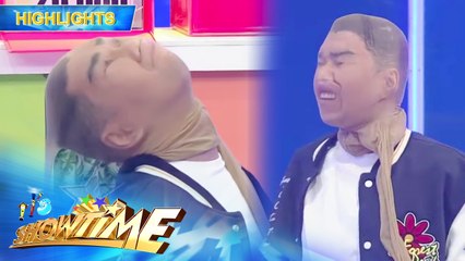 Teddy receives his punishment in RamPanalo | It's Showtime