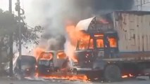 आग का तांडव: थाने पर खड़े सीज और लावारिस वाहनों में भीषण आग, पुलिस महकमे में मची अफरा-तफरी
