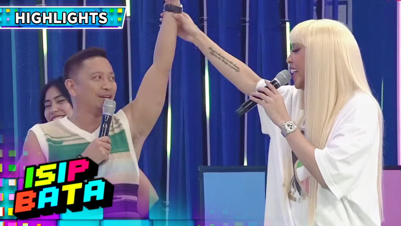 Vice Ganda makes a song for Jhong's armpits | I...