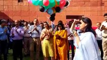 जवाहर कला केंद्र में मस्ती की पाठशाला: बच्चों का उत्साह चरम पर, महानिदेशक ने गीत गाकर किया सुरमयी आगाज, देखें वीडियो