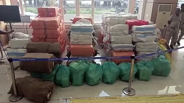 इस मामले में एक पाकिस्तानी नागरिक को को हिरासत में लिया गया है।