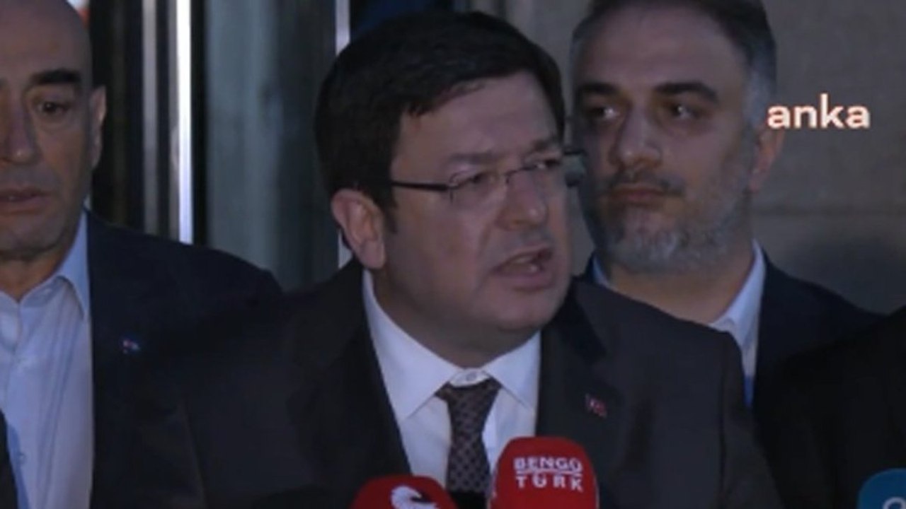 CHP heyetinden YSK önünde açıklama