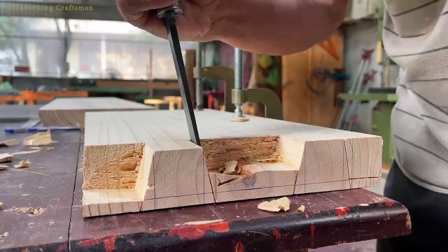 how to make a table that can be used to relax while enjoying tea, as well as comfortable to use while working