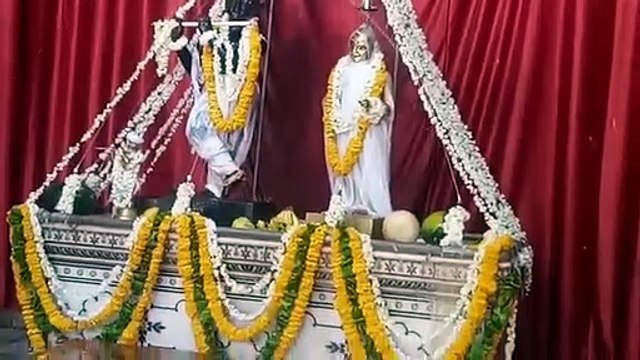 अपरा एकादशी पर सजी जलविहार की झांकी