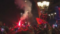 Football: les fans célèbrent le sacre du Barça, champion d'Espagne