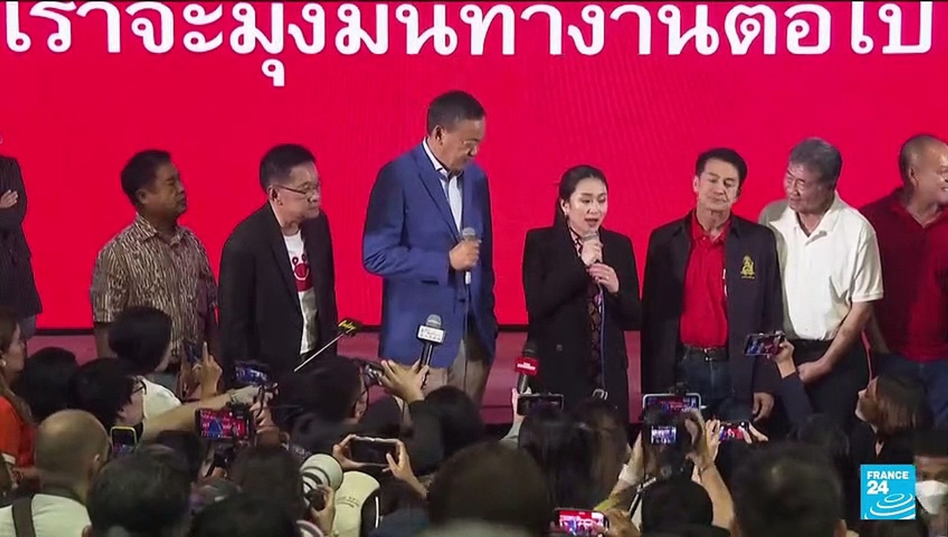 l-opposition-pro-d-mocratie-en-t-te-en-tha-lande