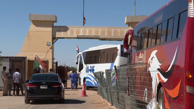 قصص الفارين من الخرطوم بعد وصولهم معبر أشكيت