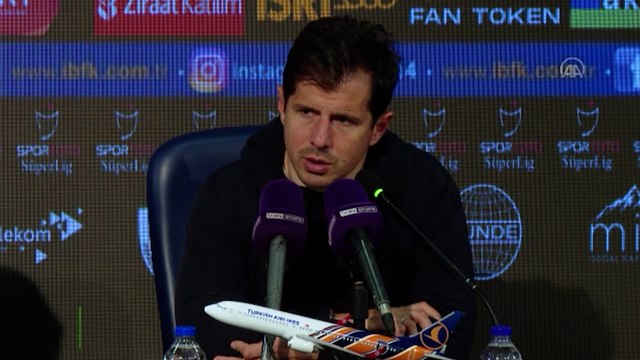 Medipol Başakşehir Teknik Direktörü Emre Belözoğlu