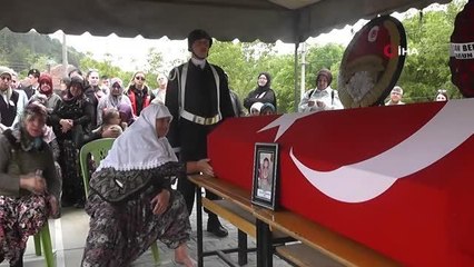Kalp krizi geçirip hayatını kaybeden asker son yolculuğuna uğurlandı
