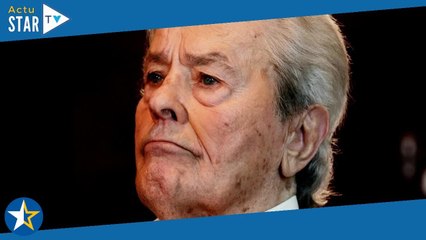 "J'ai emmené papa..." : Alain Delon en forme, apparition surprise aux côtés de son fils Alain-Fabien