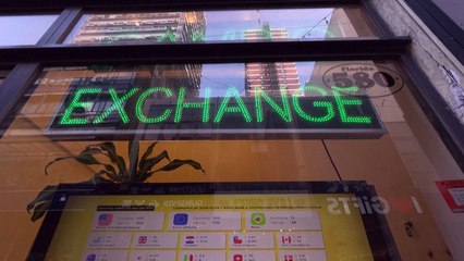 BC da Argentina eleva taxa de juros da política monetária para 97%