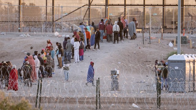 Cientos de migrantes han sido deportados de EE. UU. a México tras el levantamiento del Título 42