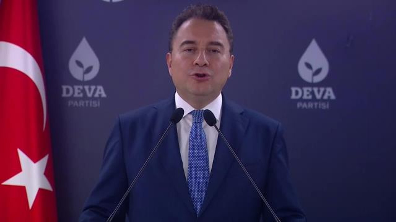 Ali Babacan: "İnanın Gördüğümüz Tablo Umut Dolu, Mutluluk Dolu Günlerin İşareti.  İki Hafta Gecikse de Bahar Gelecek Biliyorum"