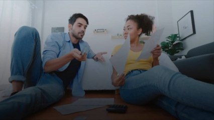 US Consumer Debt Surpasses $17 Trillion for First Time Ever