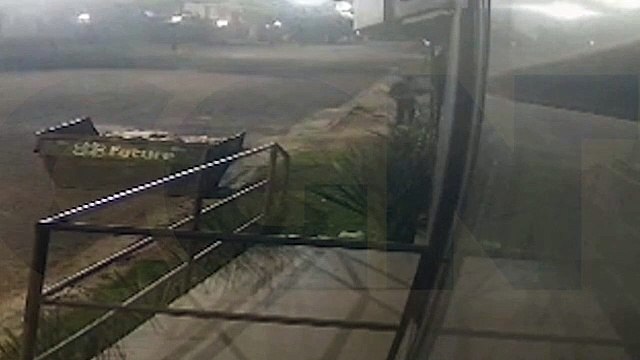 Ladrão do carrinho de mão: câmeras registram ação de bandido que furta equipamentos em obra no Country