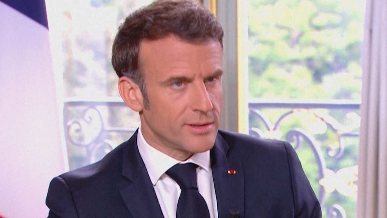 Guerre en Ukraine : « Nous avons ouvert la porte pour former des pilotes », annonce Macron
